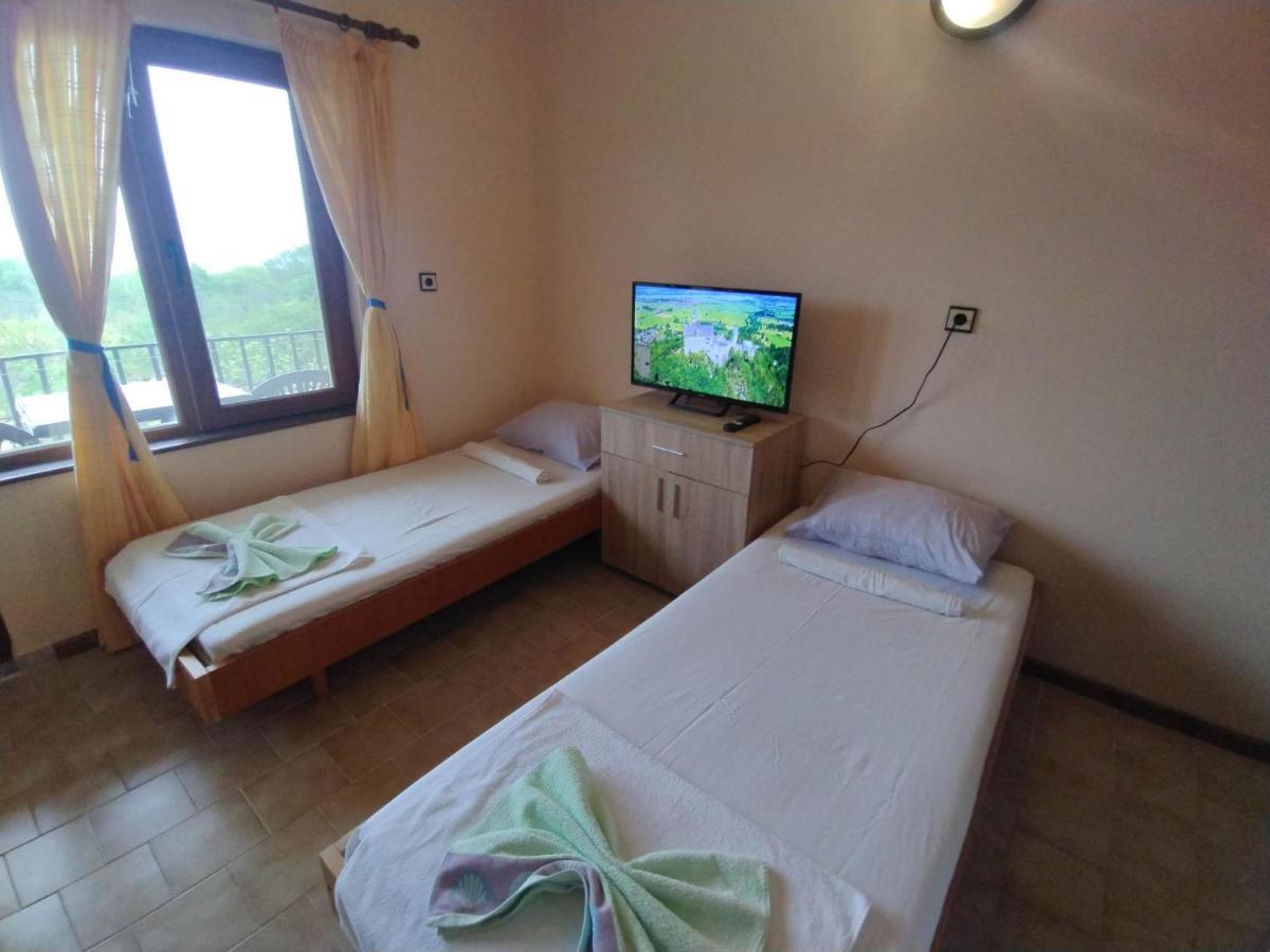 Prostor Guest House Bjala Kültér fotó